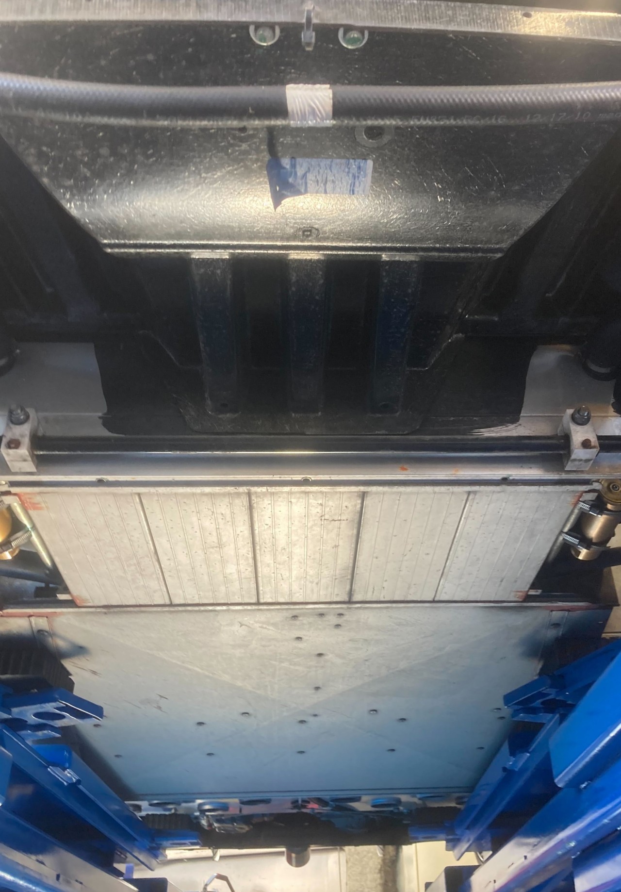 フルフラットです。