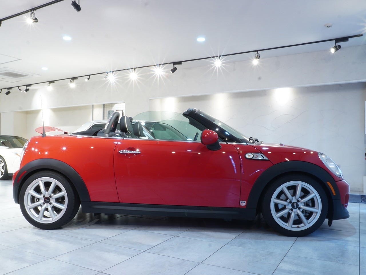 軽快オープン入庫！