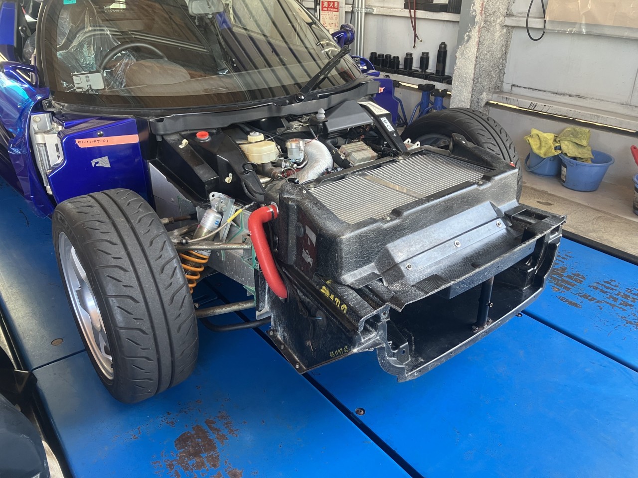 納車整備進行中!