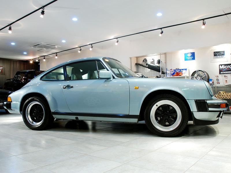 ポルシェ　911(Type930)