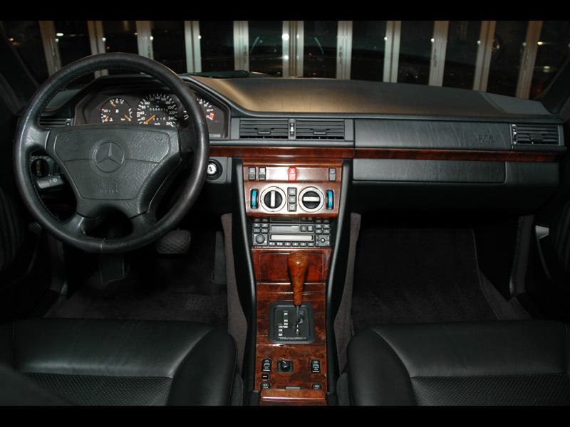 メルセデスベンツパーツカタログパーツリスト W124 C124ベンツ