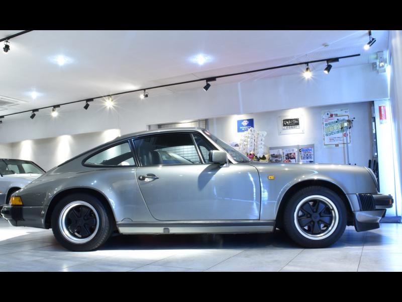 ポルシェ　911(Type930)