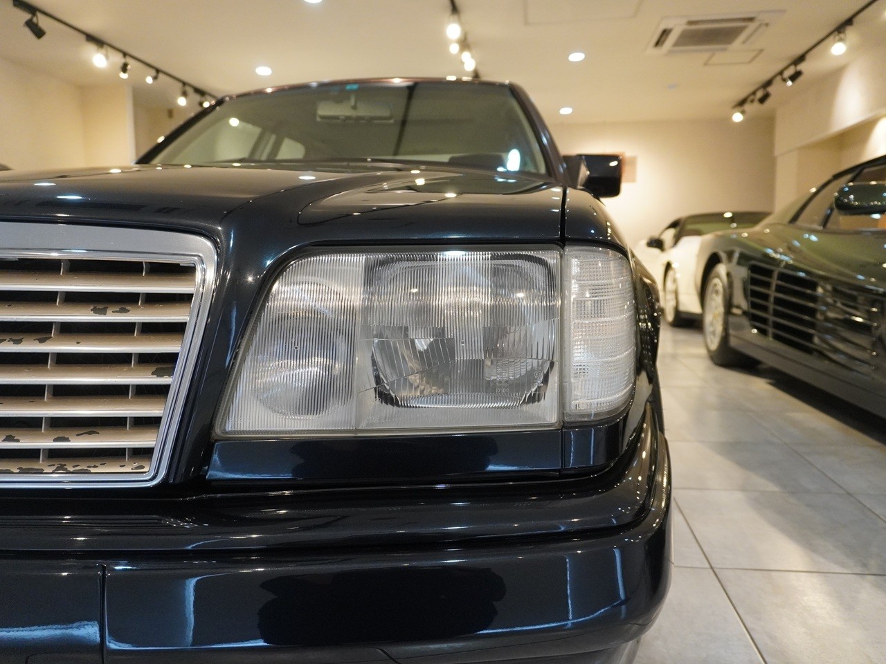 メルセデスベンツ　Eクラス