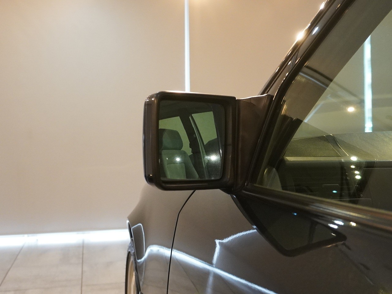 メルセデスベンツ　Eクラス