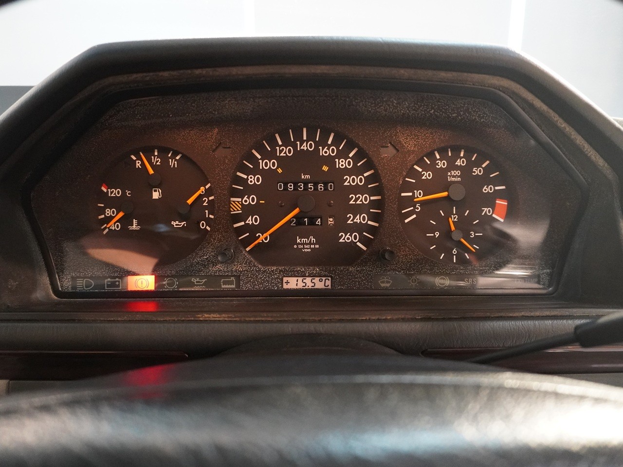 メルセデスベンツ　Eクラス