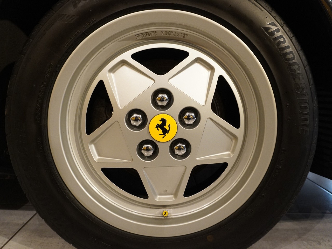 フェラーリ　328