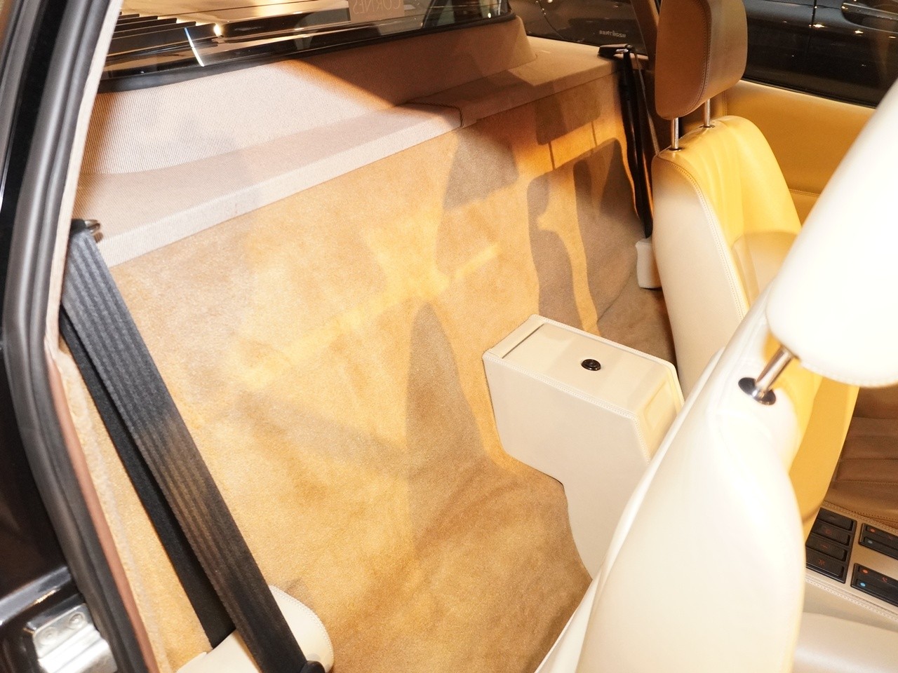 フェラーリ　328