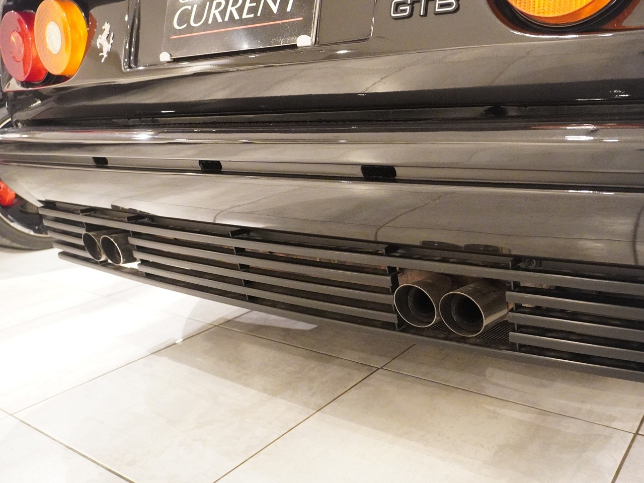 フェラーリ　328