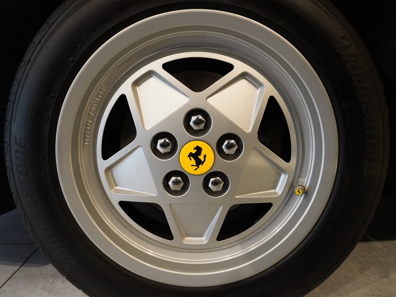 フェラーリ　328