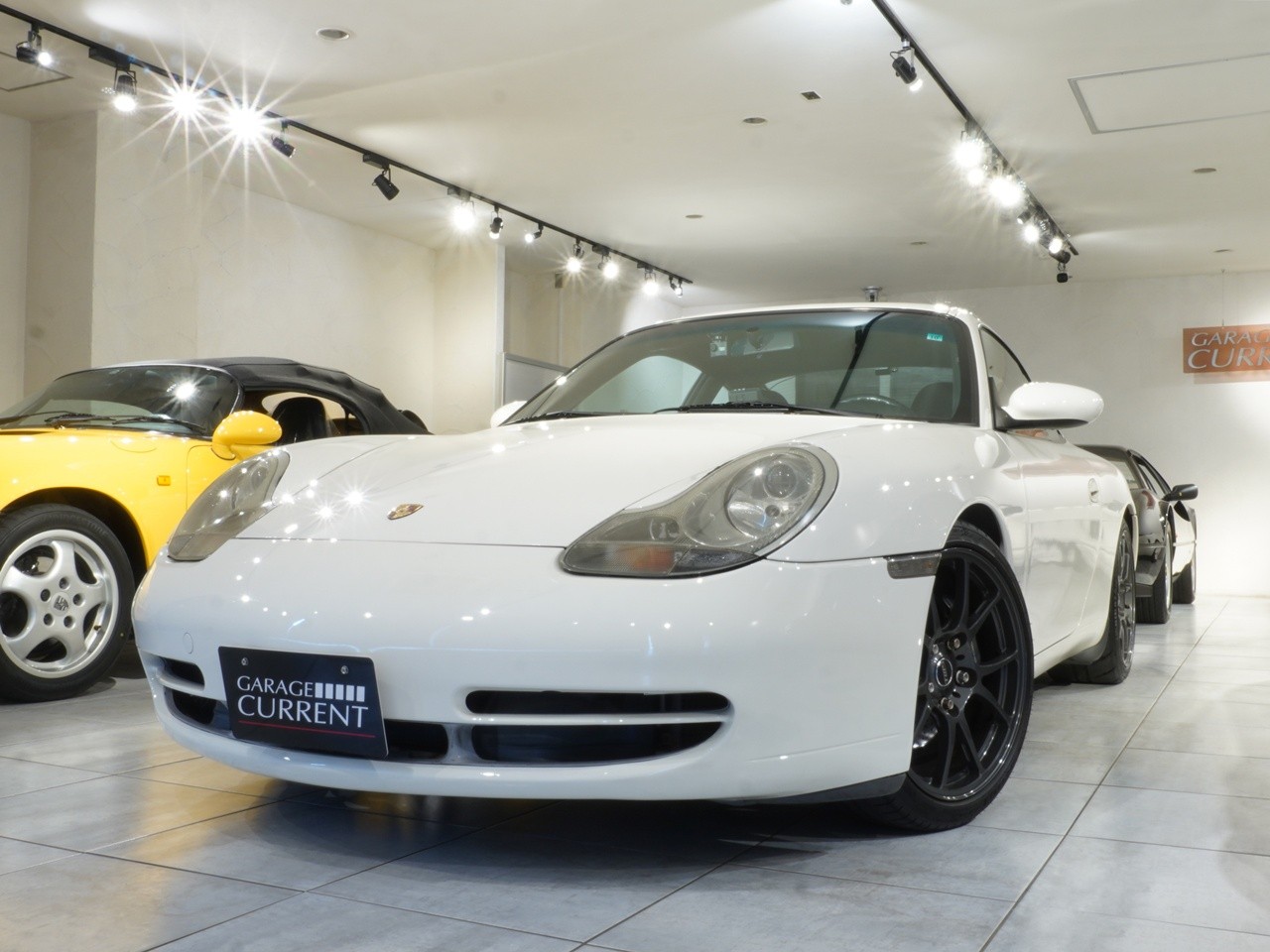 911(Type996)ポルシェ　911カレラ（996）　左ハンドル　ティプトロニック　ビアリッツホワイト　ユーザー様直接買取車輌