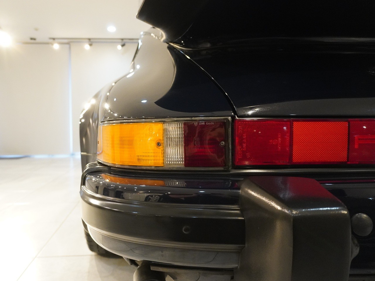 ポルシェ　911(Type930)