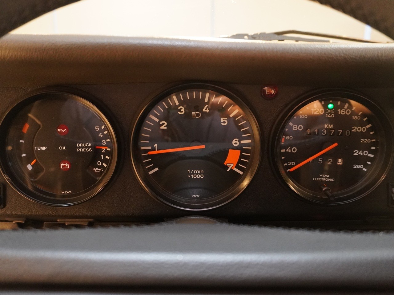 ポルシェ　911(Type930)