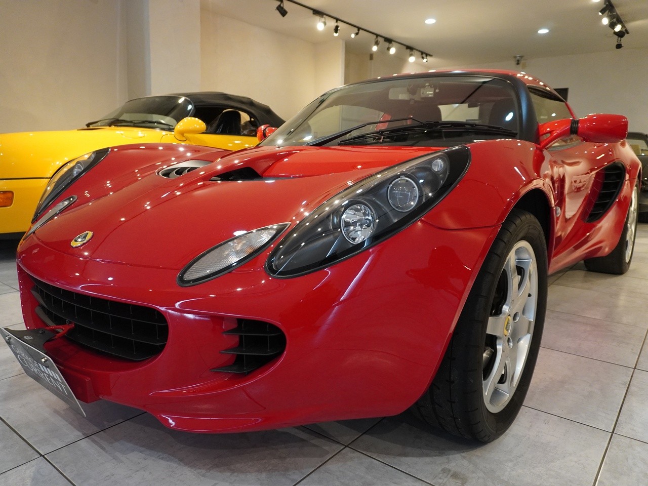 ロータス　エリーゼ