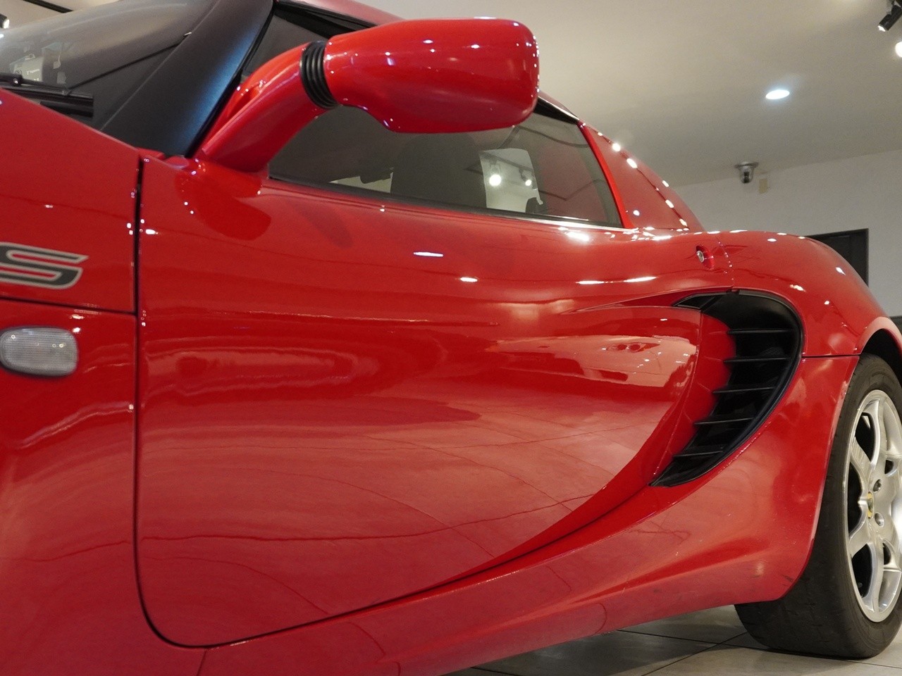 ロータス　エリーゼ