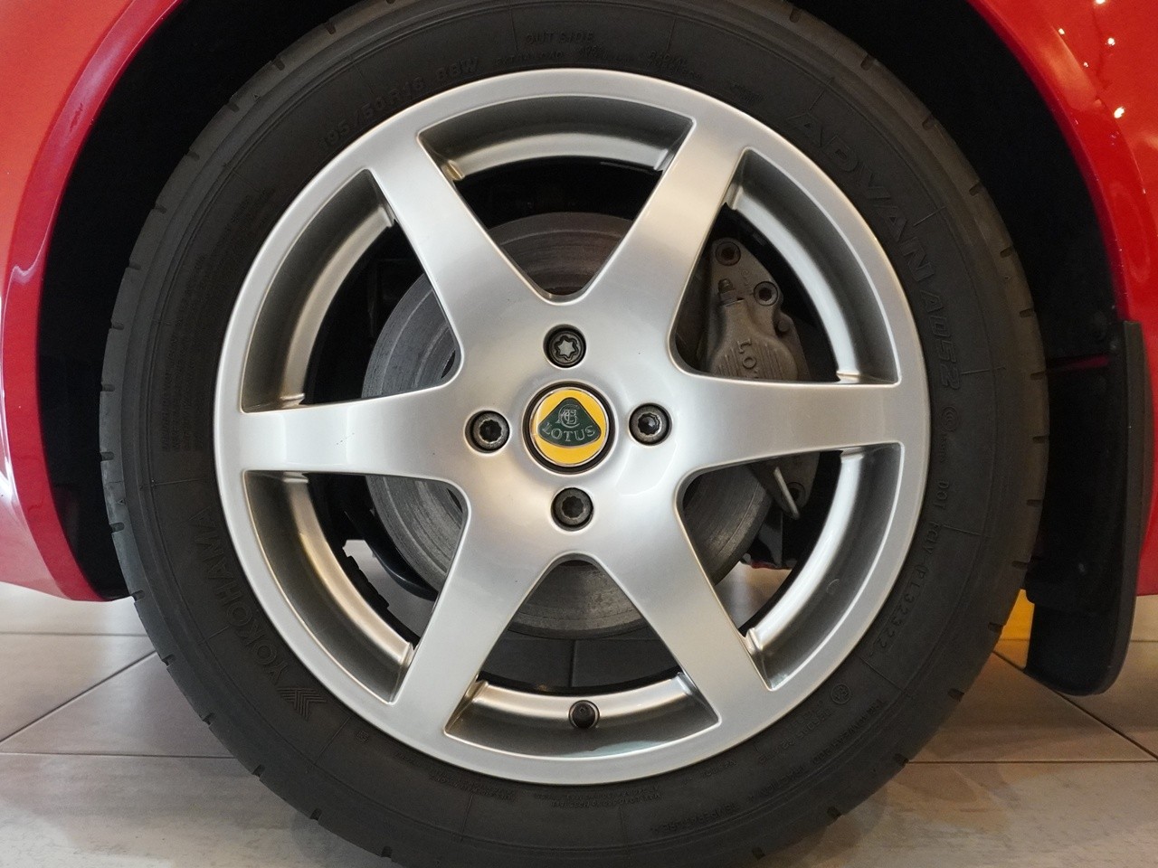 ロータス　エリーゼ