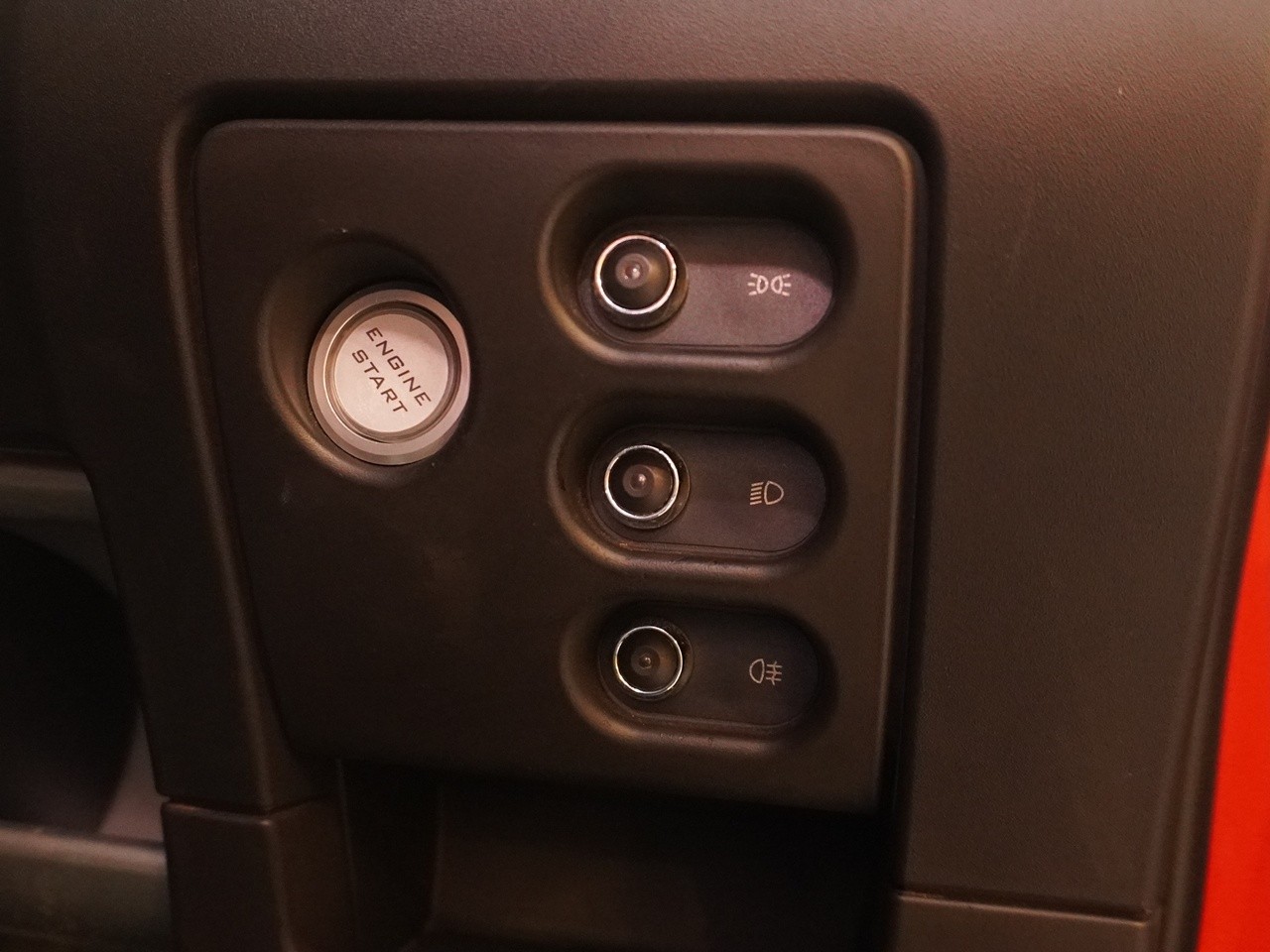 ロータス　エリーゼ