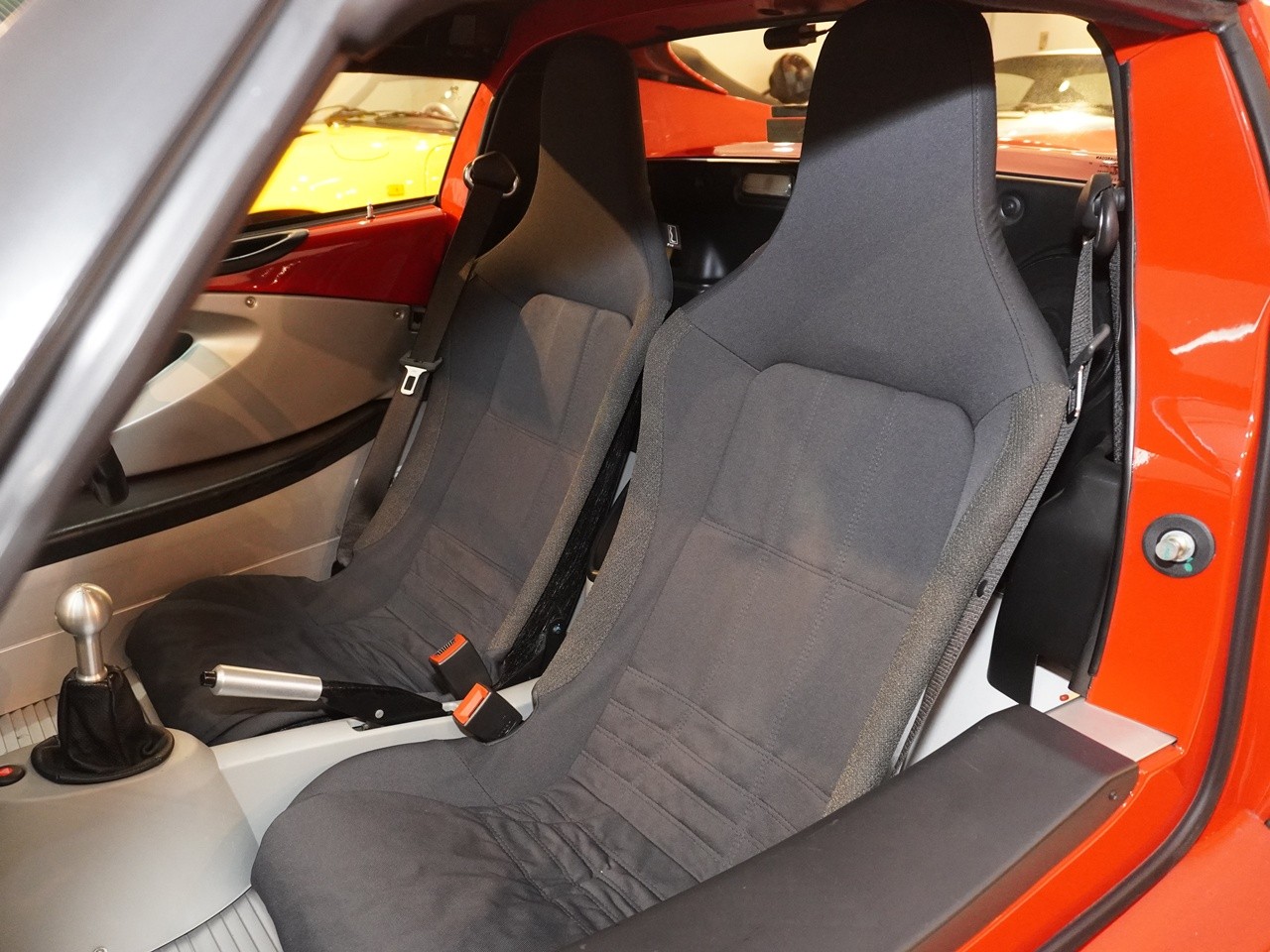 ロータス　エリーゼ