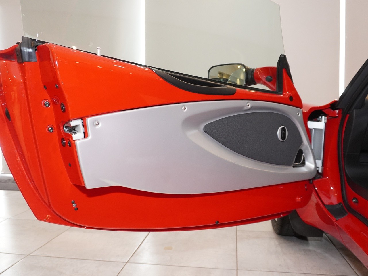 ロータス　エリーゼ