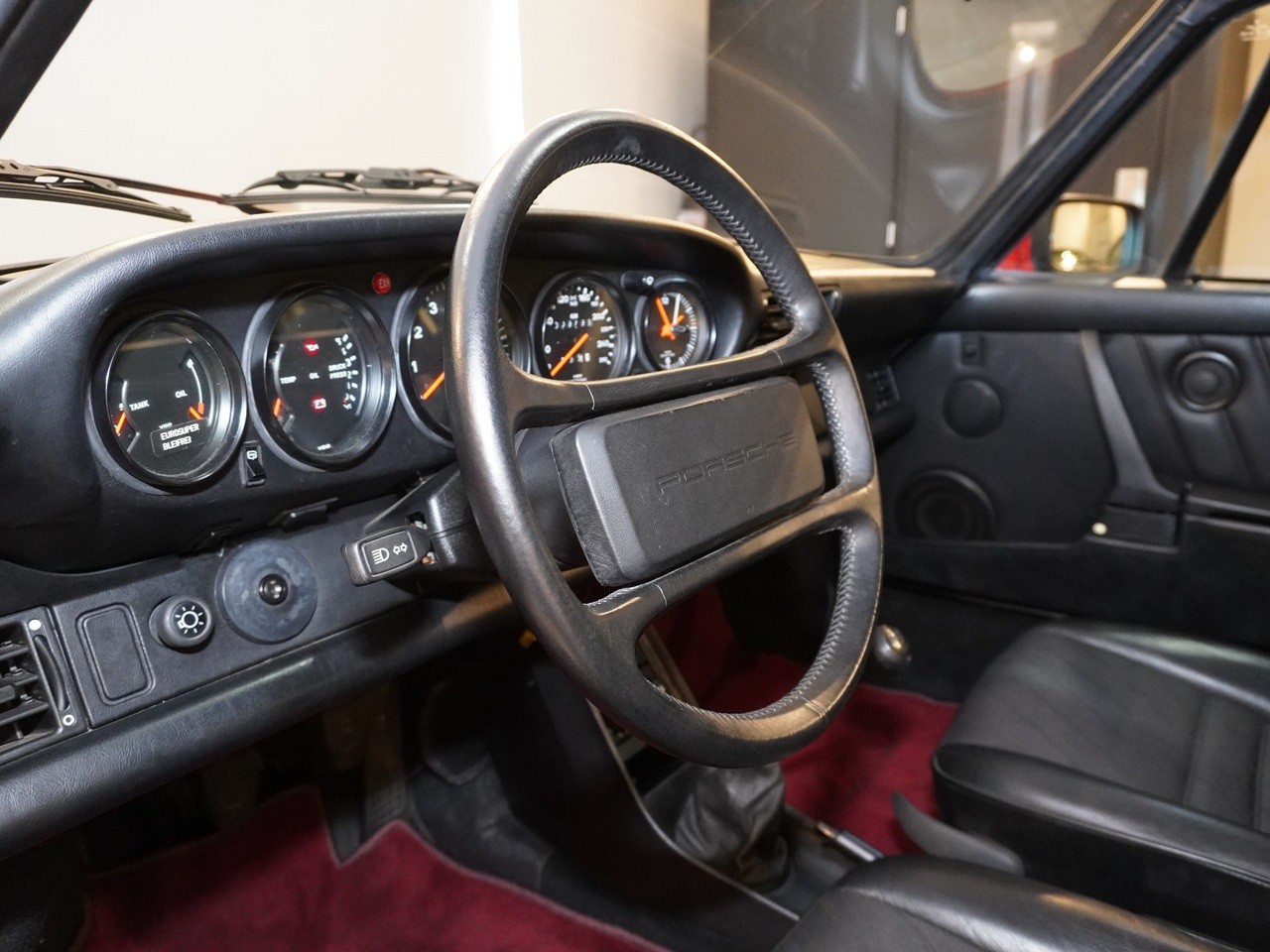 ポルシェ　911(Type930)