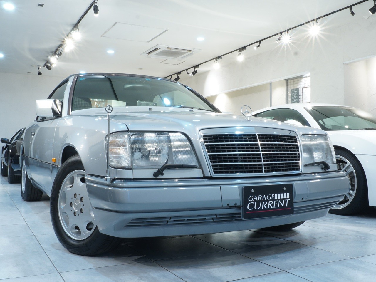 メルセデスベンツ　Eクラス