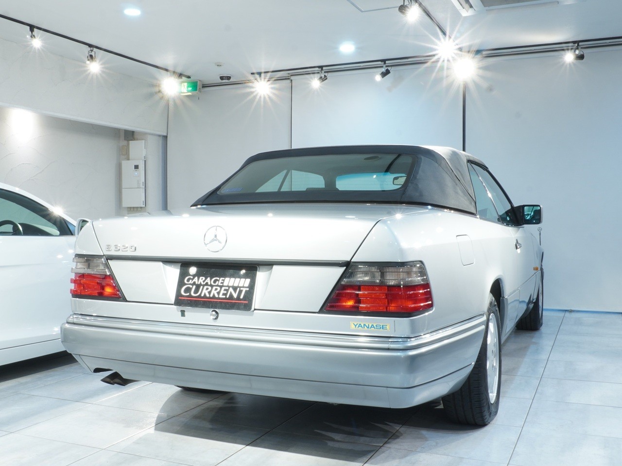 メルセデスベンツ　Eクラス