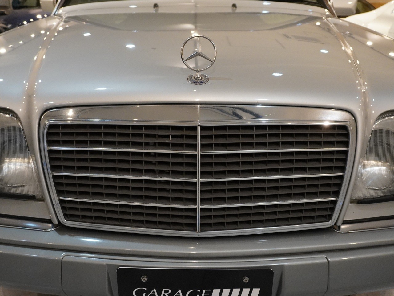 メルセデスベンツ　Eクラス