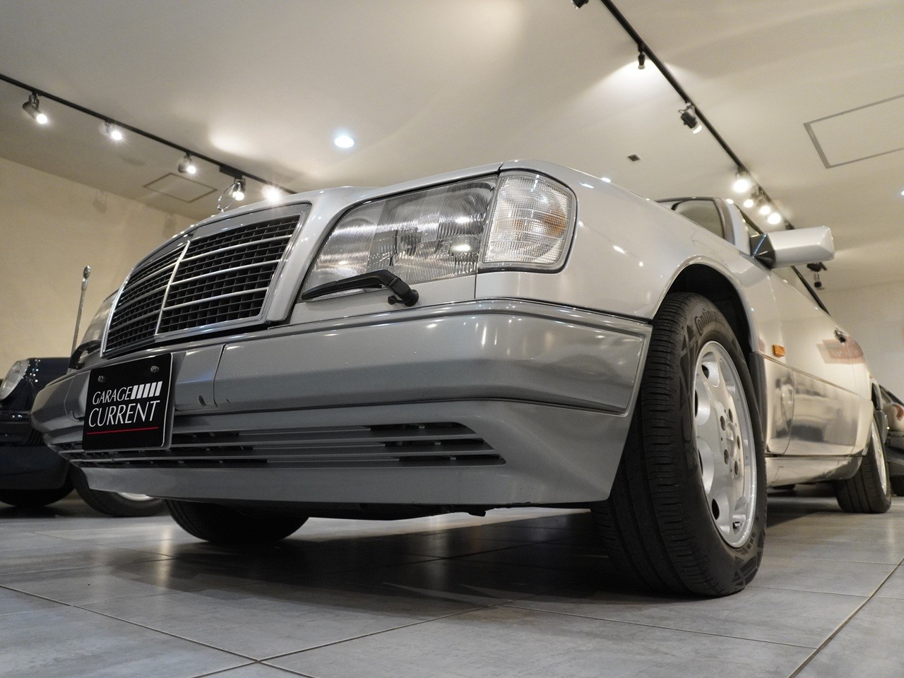 メルセデスベンツ　Eクラス