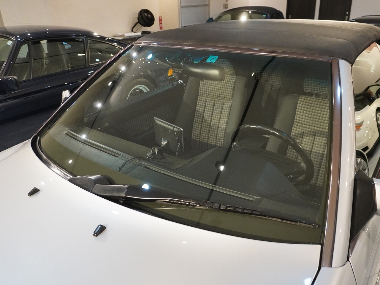 メルセデスベンツ　Eクラス