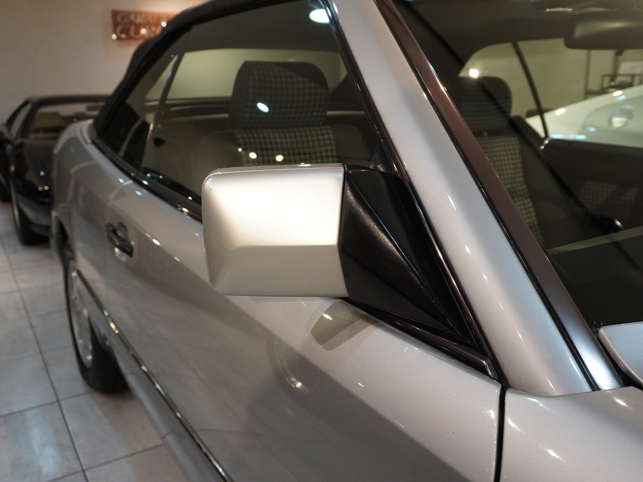 メルセデスベンツ　Eクラス