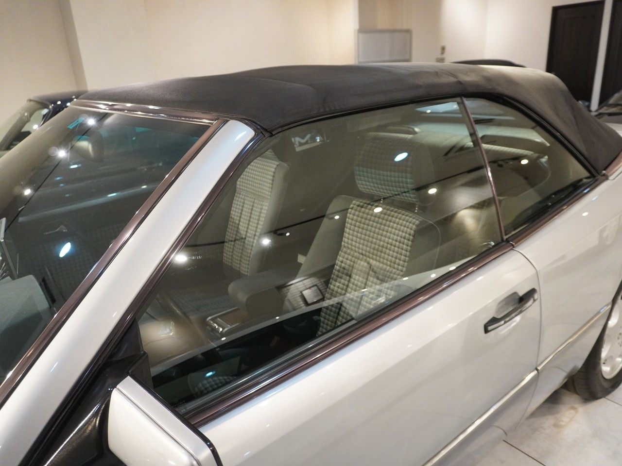 メルセデスベンツ　Eクラス