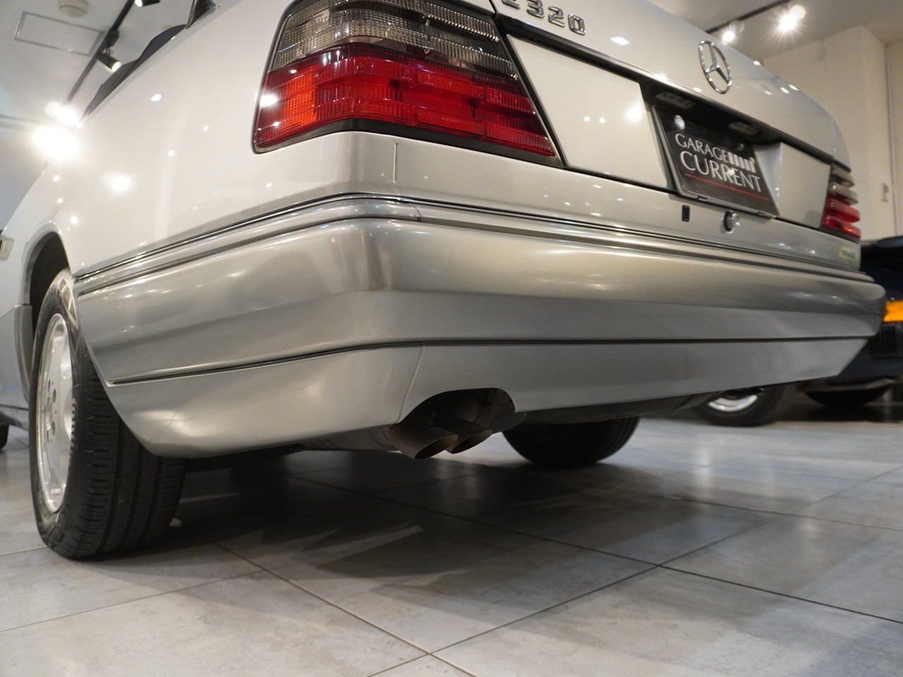 メルセデスベンツ　Eクラス