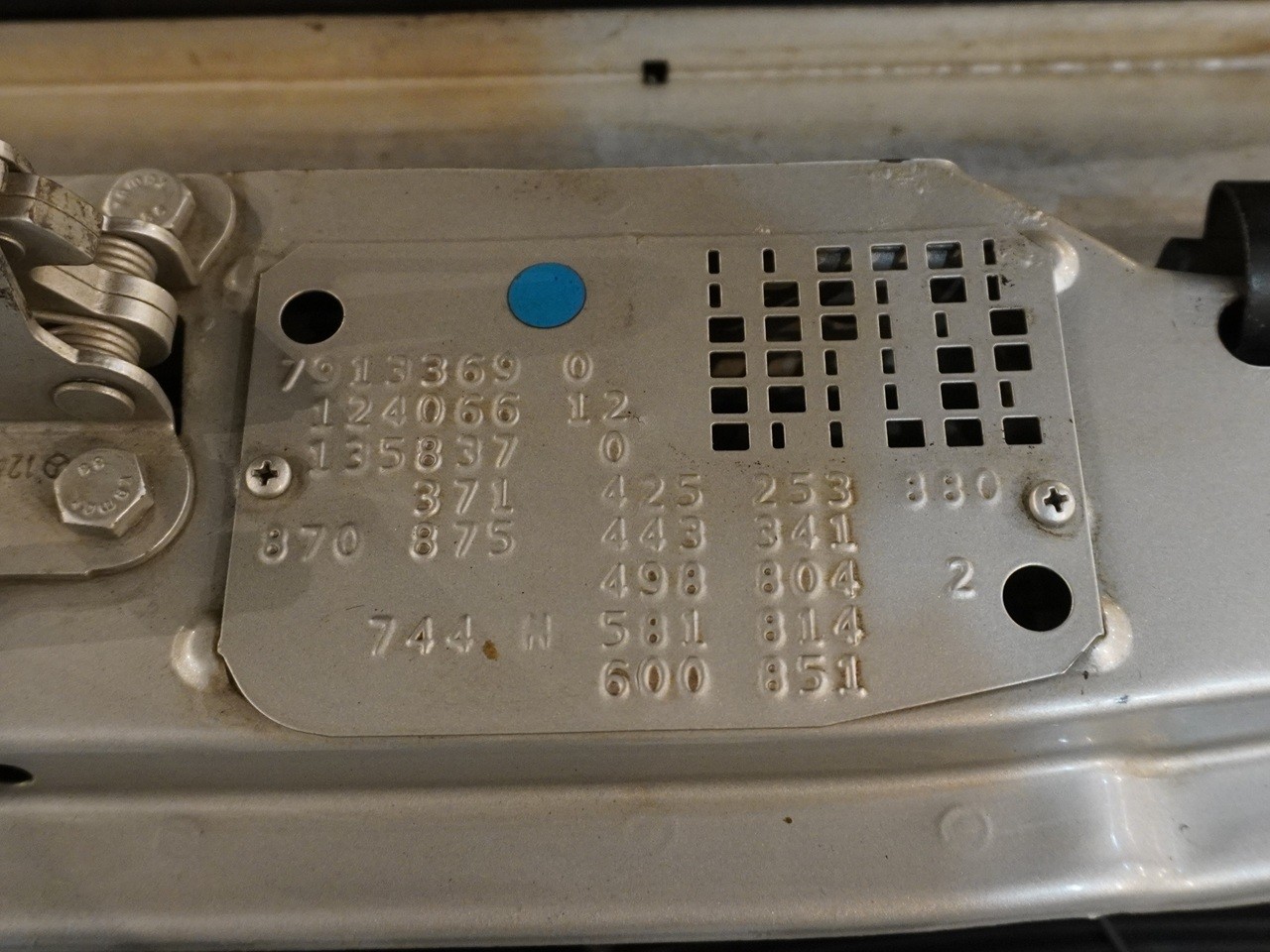 メルセデスベンツ　Eクラス