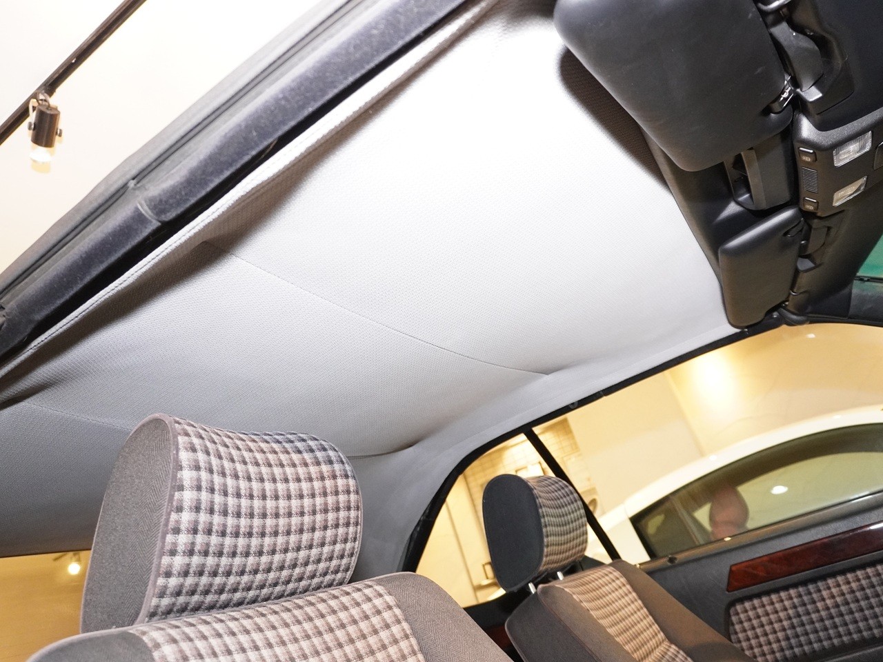 メルセデスベンツ　Eクラス