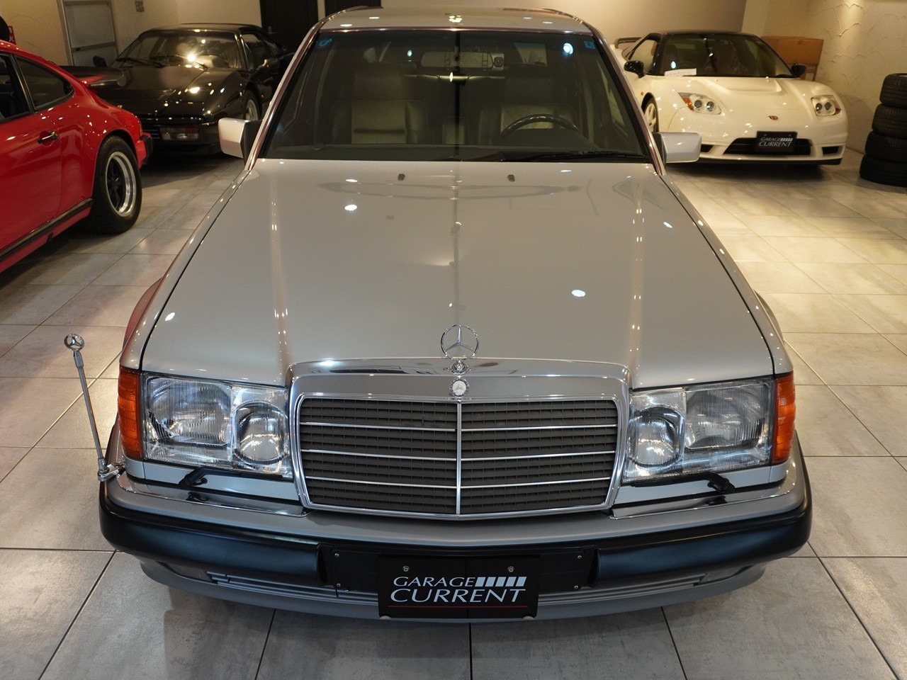 メルセデスベンツ　ミディアムクラス