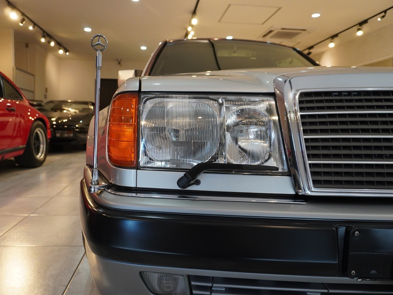 メルセデスベンツ　ミディアムクラス