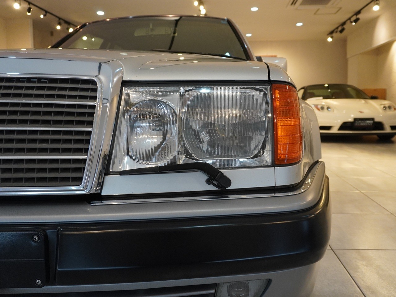 メルセデスベンツ　ミディアムクラス