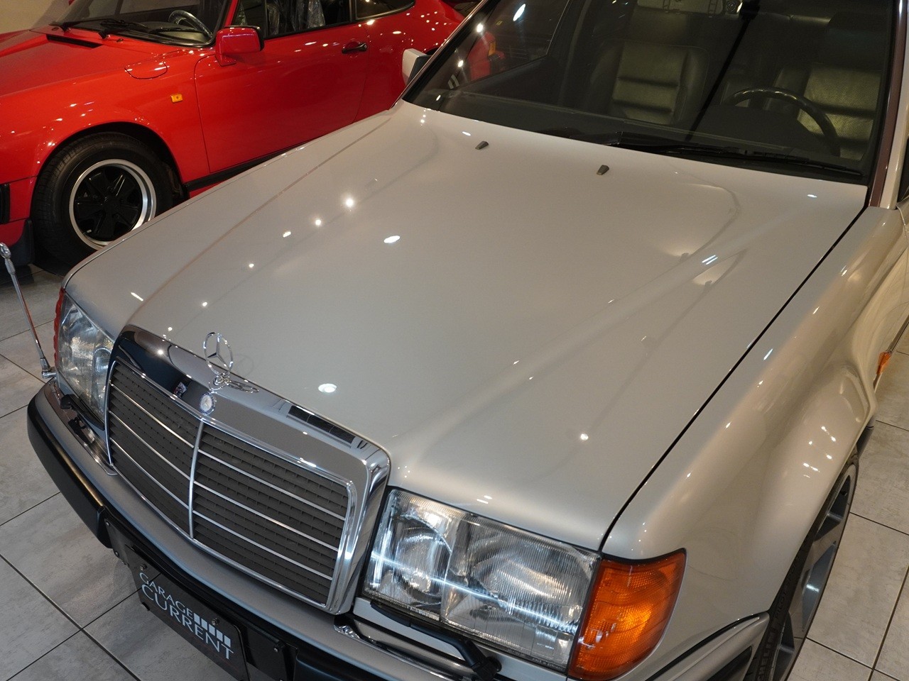 メルセデスベンツ　ミディアムクラス