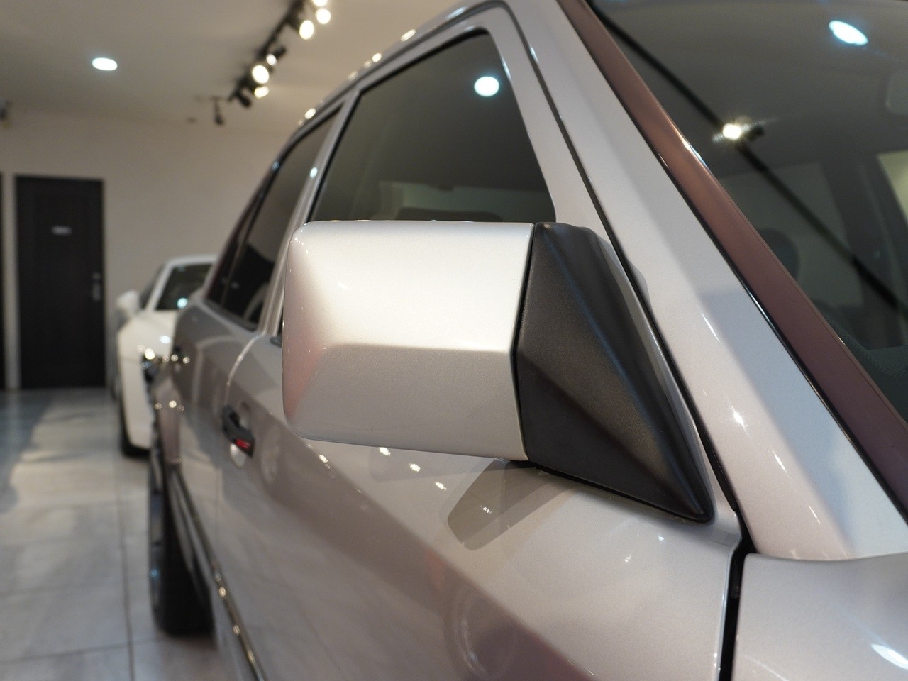 メルセデスベンツ　ミディアムクラス