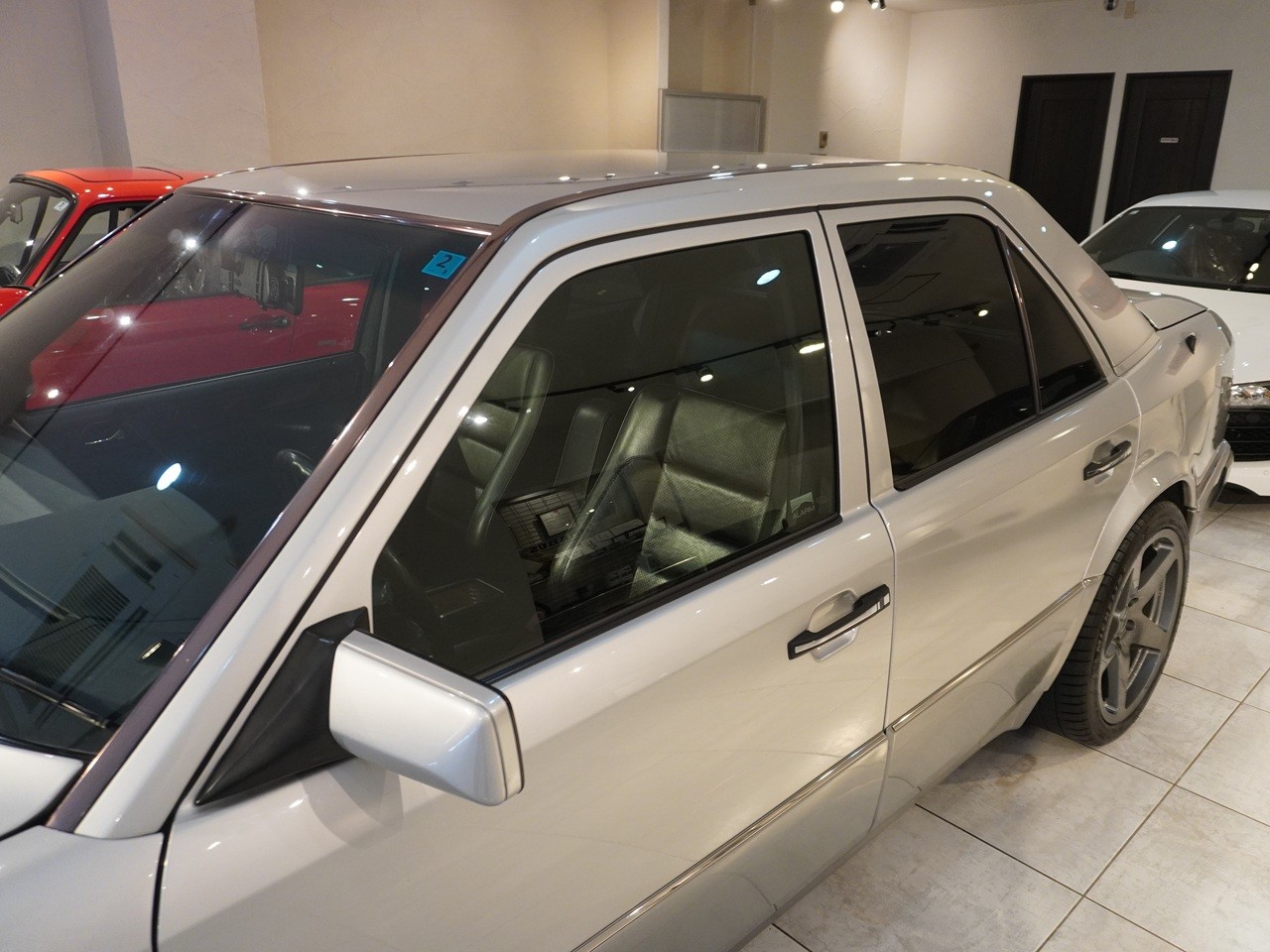 メルセデスベンツ　ミディアムクラス