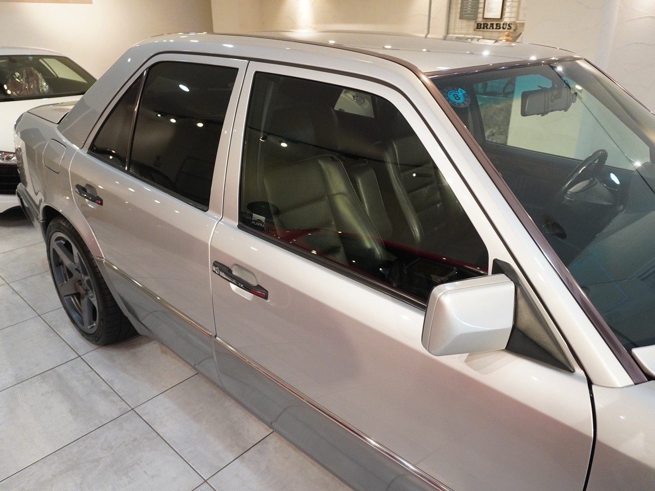 メルセデスベンツ　ミディアムクラス