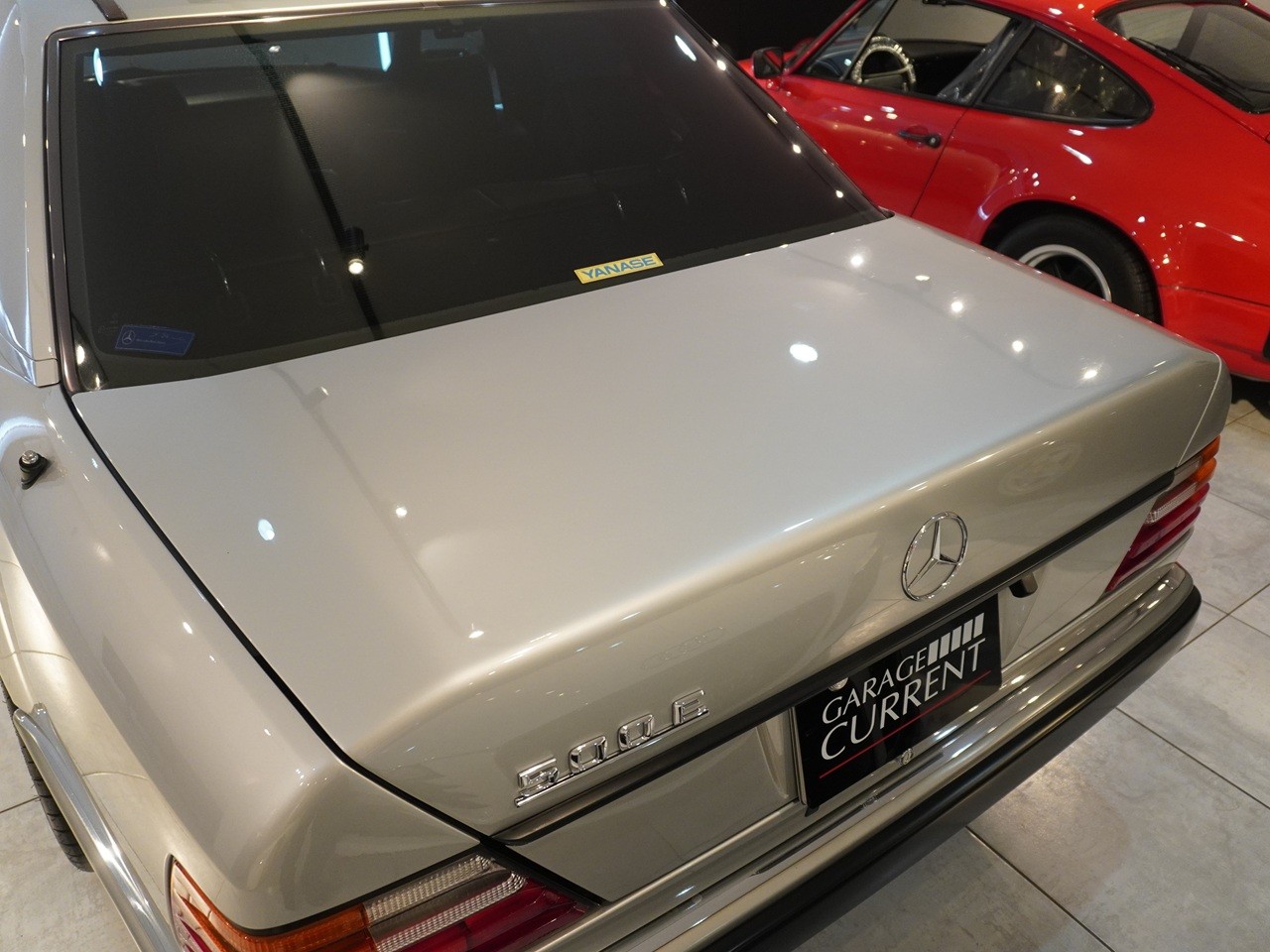 メルセデスベンツ　ミディアムクラス