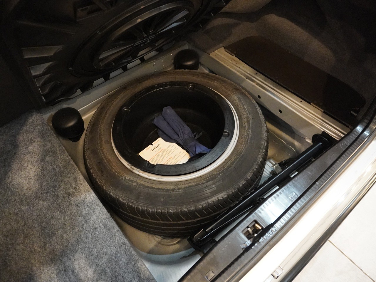 メルセデスベンツ　ミディアムクラス