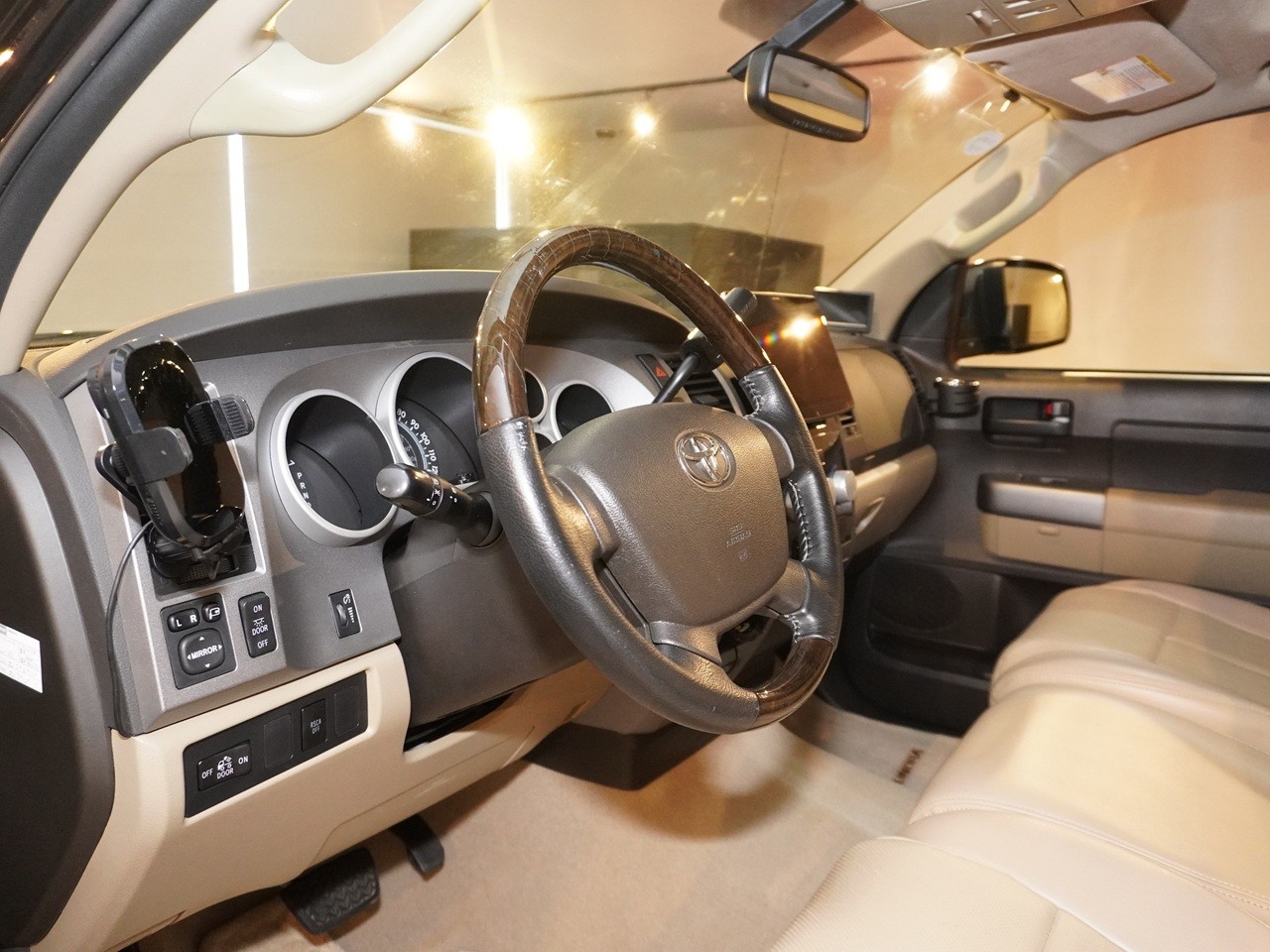 USトヨタ　タンドラ