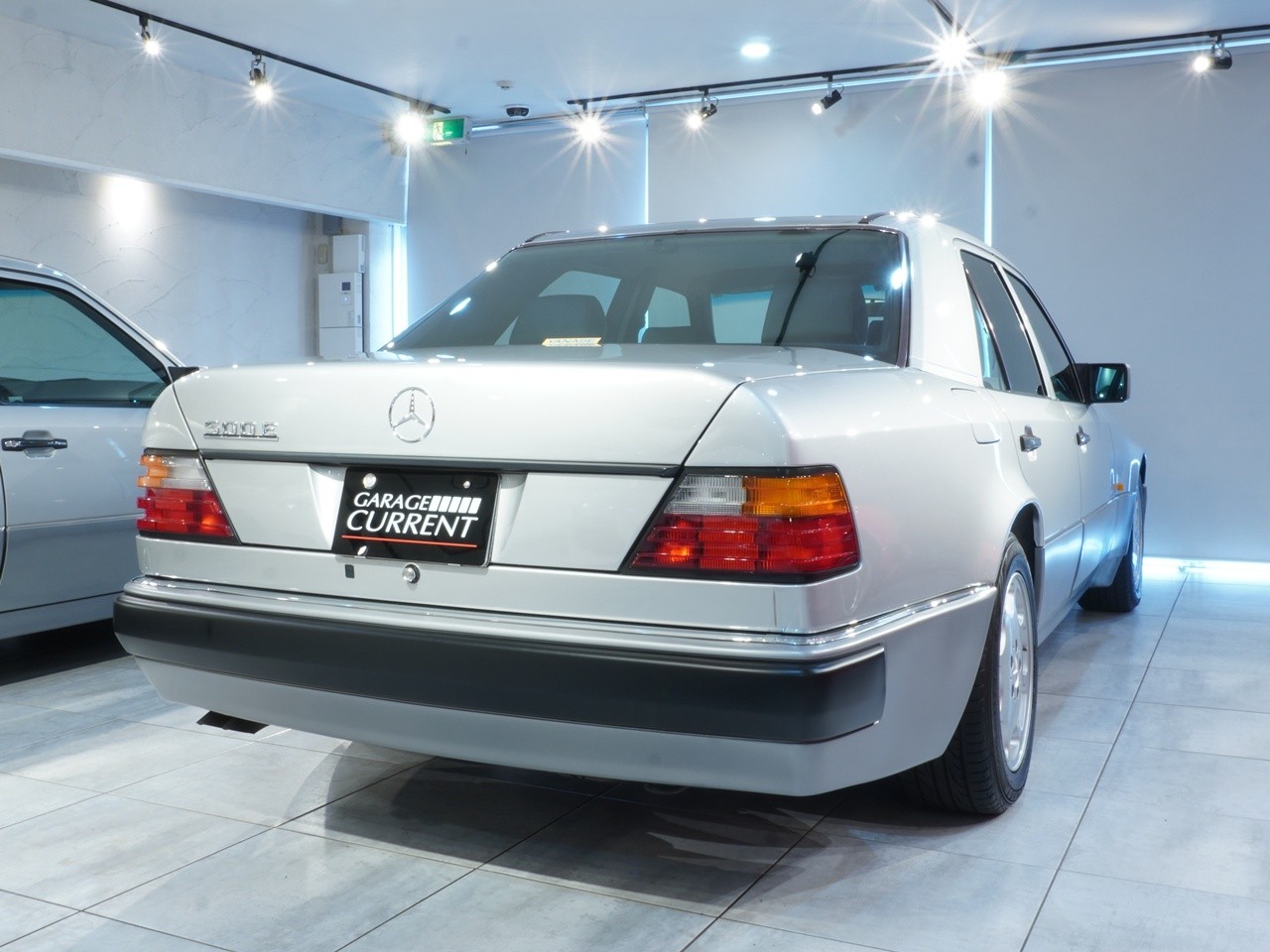 メルセデスベンツ　ミディアムクラス