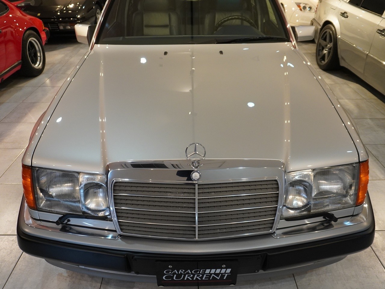 メルセデスベンツ　ミディアムクラス