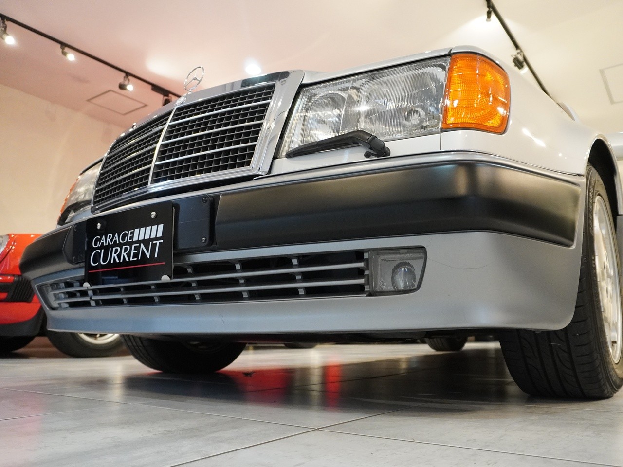 メルセデスベンツ　ミディアムクラス