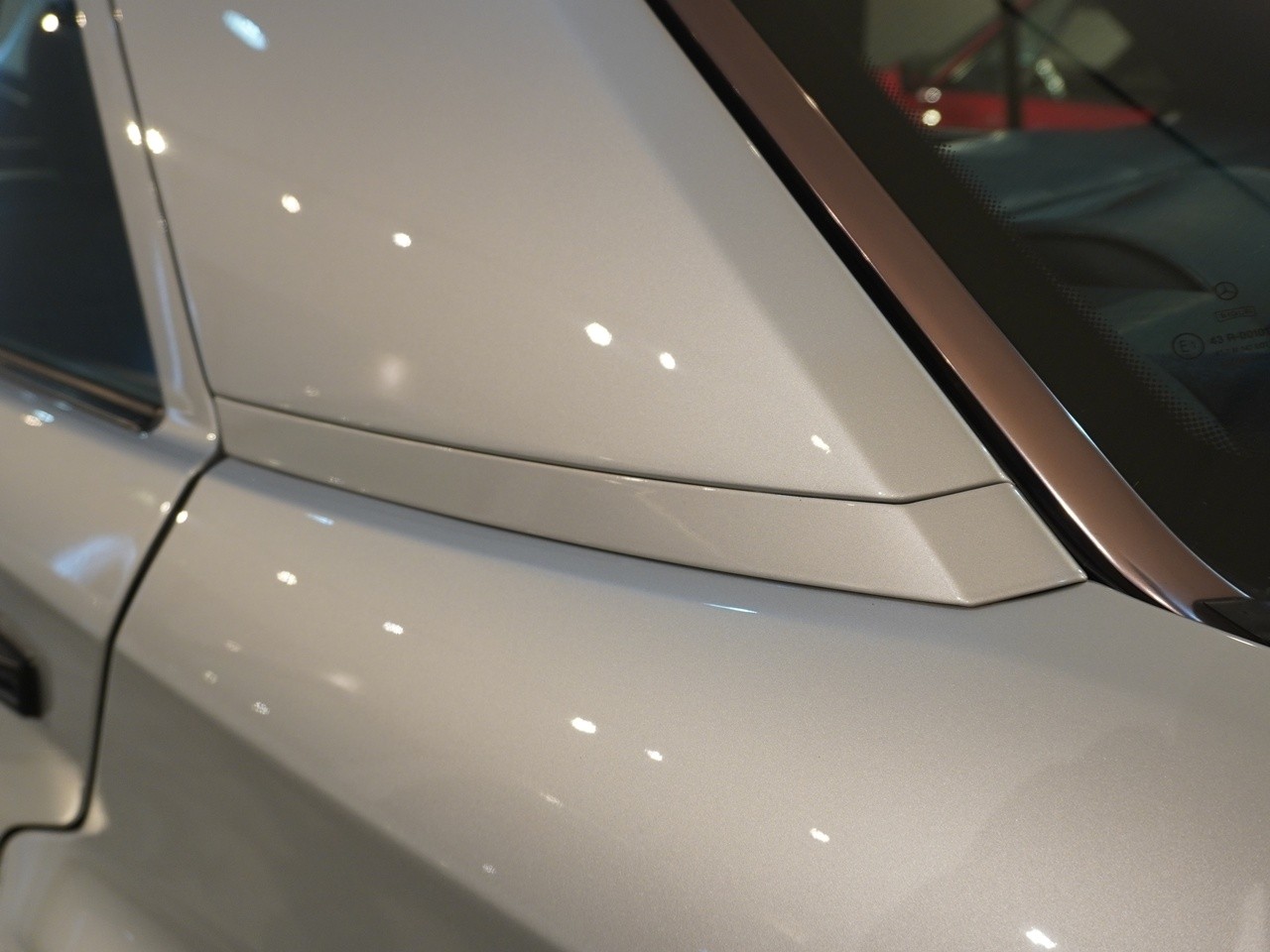 メルセデスベンツ　ミディアムクラス