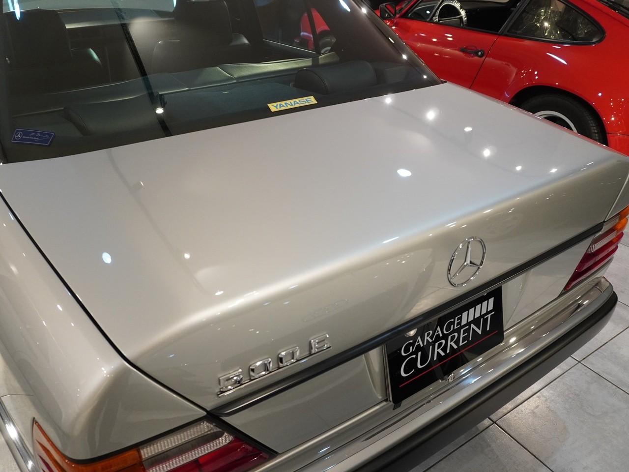 メルセデスベンツ　ミディアムクラス