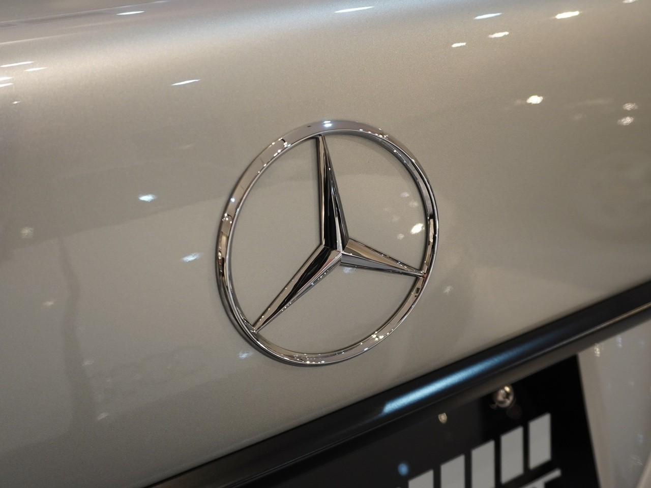 メルセデスベンツ　ミディアムクラス