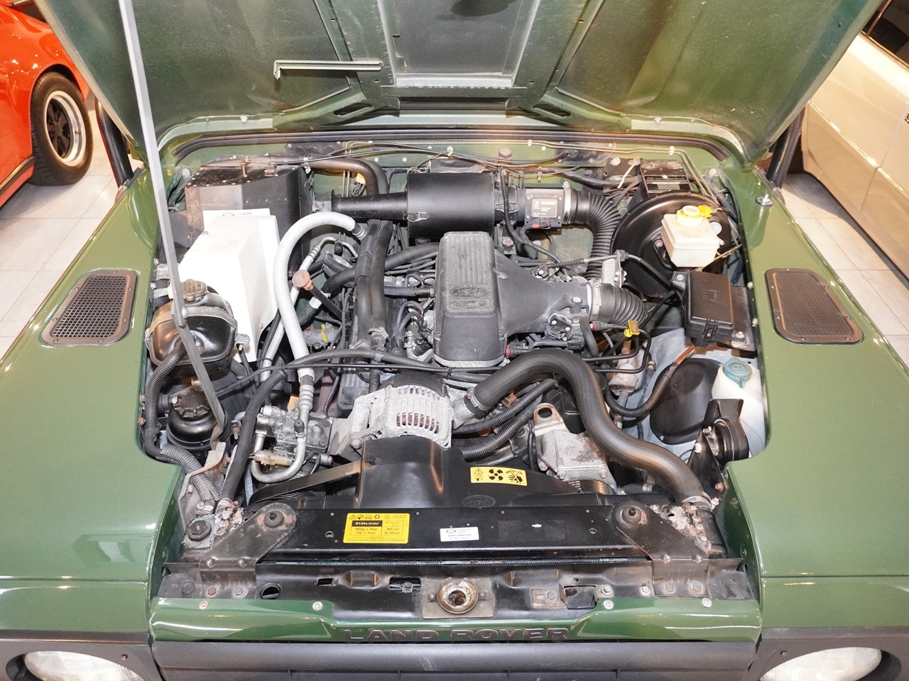 ランドローバー　ディフェンダー